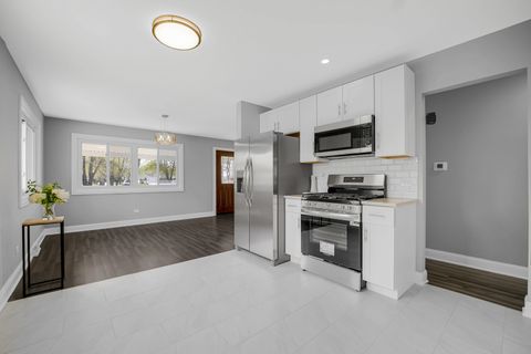 Tiny photo for 527 N Virginia Avenue, Glenwood, IL 60425 (MLS # 12618764)