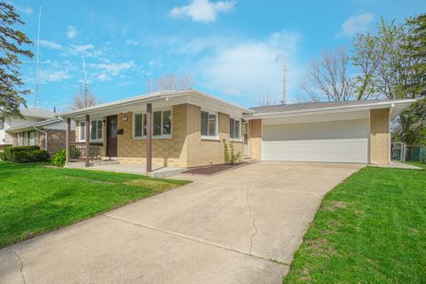 Tiny photo for 527 N Virginia Avenue, Glenwood, IL 60425 (MLS # 12618764)