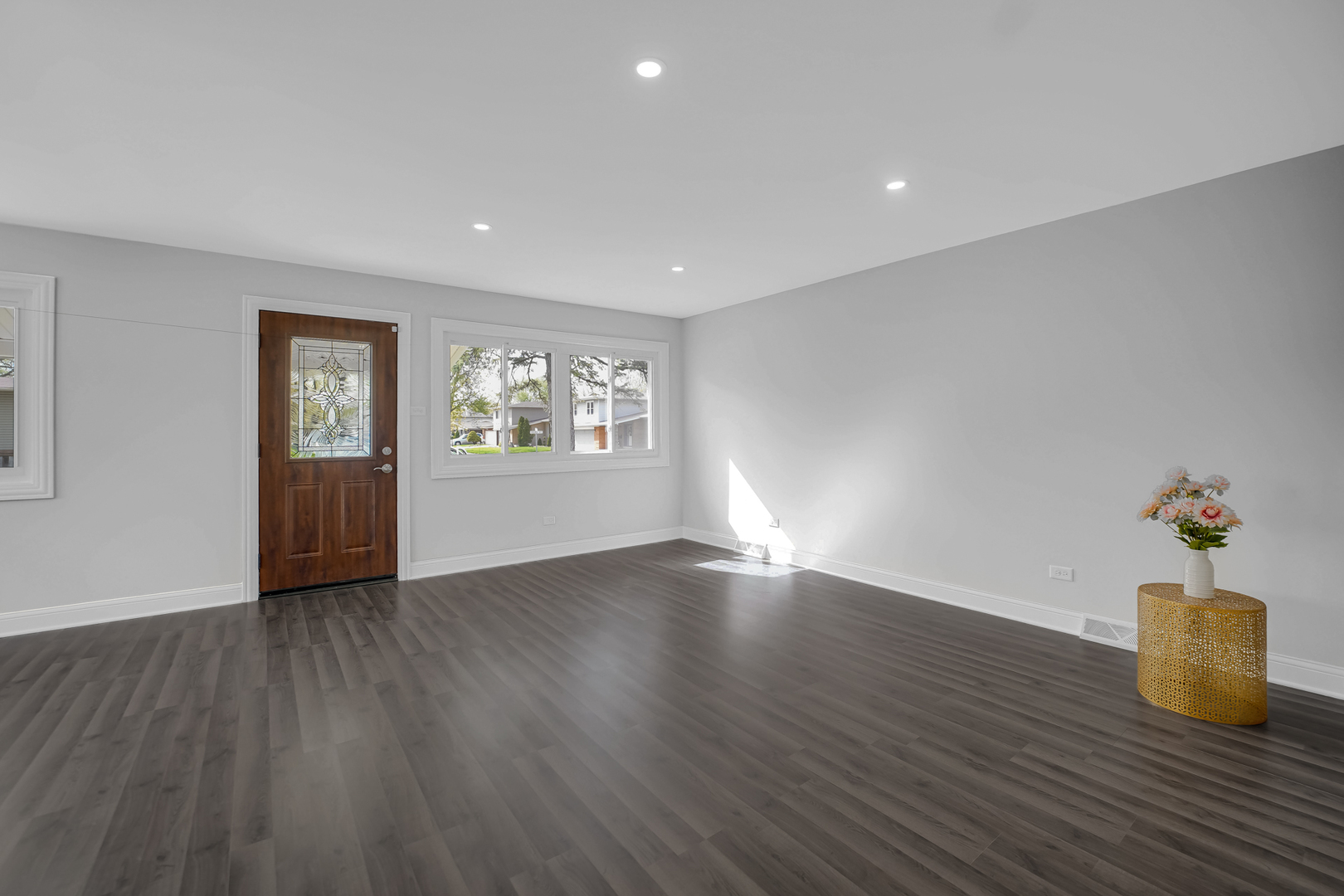 527 N Virginia Avenue