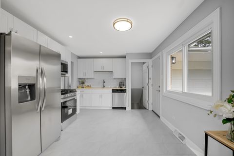 Tiny photo for 527 N Virginia Avenue, Glenwood, IL 60425 (MLS # 12618764)