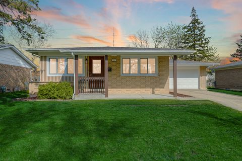 Tiny photo for 527 N Virginia Avenue, Glenwood, IL 60425 (MLS # 12618764)