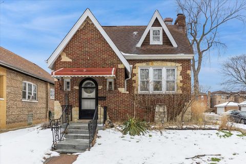 Tiny photo for 1647 Clinton Avenue, Berwyn, IL 60402 (MLS # 12282077)
