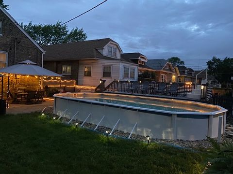 Tiny photo for 1647 Clinton Avenue, Berwyn, IL 60402 (MLS # 12282077)