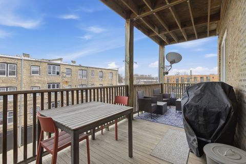 Tiny photo for 121 Callan Avenue #3S, Evanston, IL 60202 (MLS # 12578158)