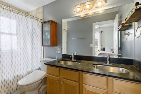 Tiny photo for 121 Callan Avenue #3S, Evanston, IL 60202 (MLS # 12578158)