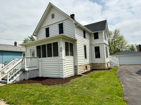 310 Pine Street Joliet IL 60435