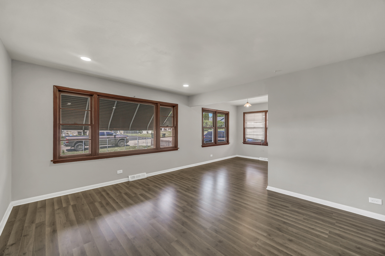 1219 Woodridge Street