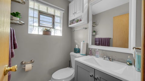 Tiny photo for 1400 E Lynn Court, Homewood, IL 60430 (MLS # 12784384)