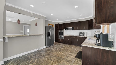 Tiny photo for 1400 E Lynn Court, Homewood, IL 60430 (MLS # 12784384)