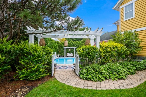 Tiny photo for 200 Ranney Avenue, Vernon Hills, IL 60061 (MLS # 12728303)