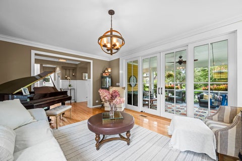 Tiny photo for 200 Ranney Avenue, Vernon Hills, IL 60061 (MLS # 12728303)