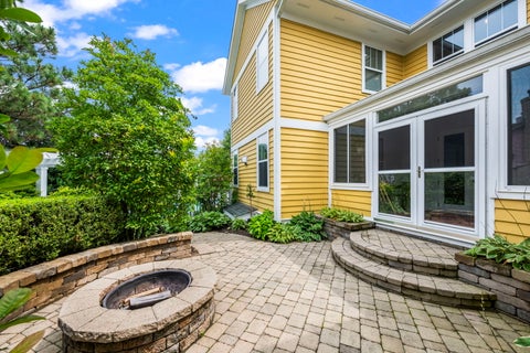 Tiny photo for 200 Ranney Avenue, Vernon Hills, IL 60061 (MLS # 12728303)