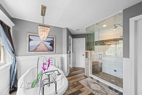 Tiny photo for 200 Ranney Avenue, Vernon Hills, IL 60061 (MLS # 12728303)
