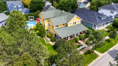 Tiny photo for 200 Ranney Avenue, Vernon Hills, IL 60061 (MLS # 12728303)