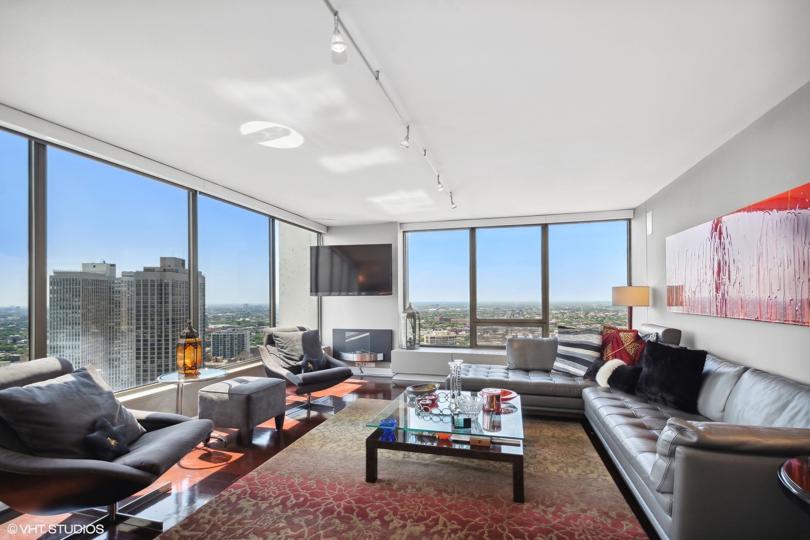 2800 N Lake Shore Drive 3814-3816