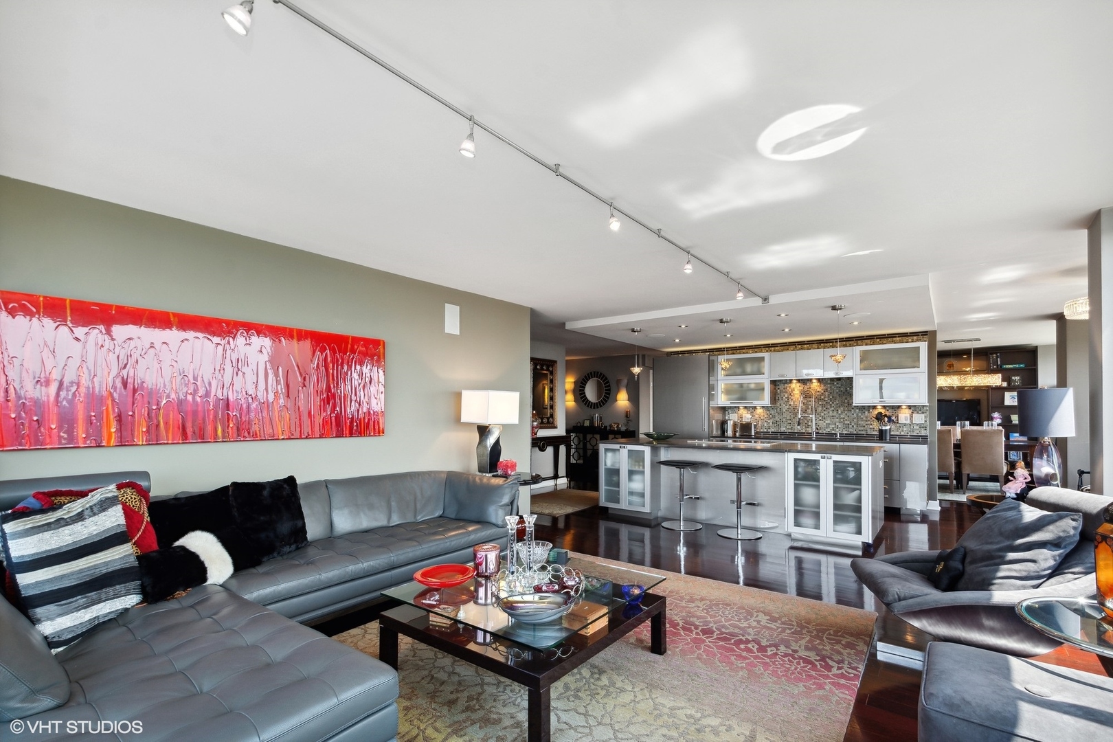 2800 N Lake Shore Drive 3814-3816