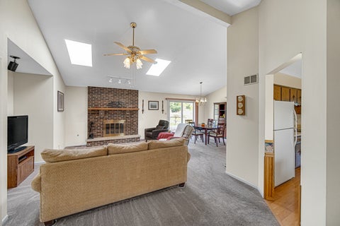 Tiny photo for 6316 Knollwood Drive, Oak Forest, IL 60452 (MLS # 12784090)