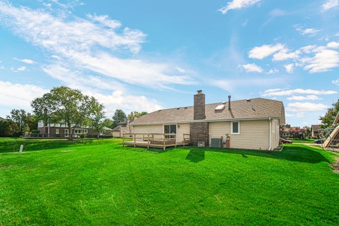 Tiny photo for 6316 Knollwood Drive, Oak Forest, IL 60452 (MLS # 12784090)