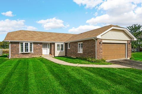Photo of 6316 Knollwood Drive, Oak Forest, IL 60452 (MLS # 12784090)
