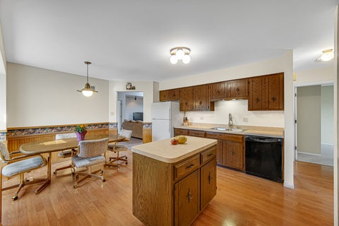 Tiny photo for 6316 Knollwood Drive, Oak Forest, IL 60452 (MLS # 12784090)