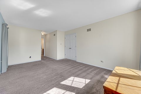 Tiny photo for 6316 Knollwood Drive, Oak Forest, IL 60452 (MLS # 12784090)