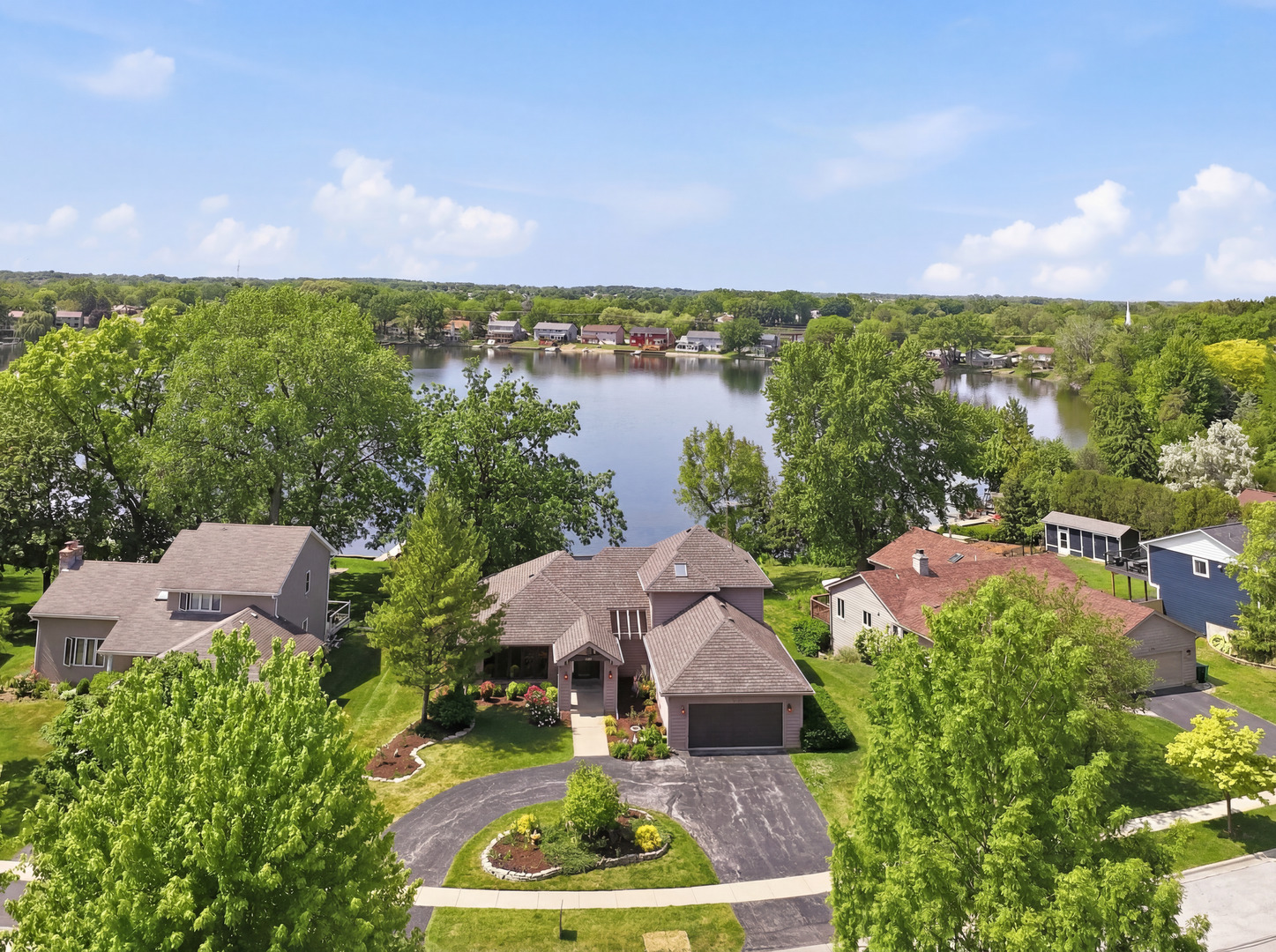 534 Whispering Pines Road