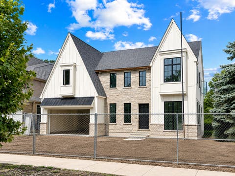 Photo of 515 S Parkview Avenue, Elmhurst, IL 60126 (MLS # 12729806)