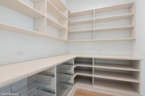 Tiny photo for 515 S Parkview Avenue, Elmhurst, IL 60126 (MLS # 12729806)