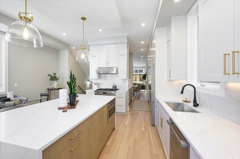 Tiny photo for 1636 W Wolfram Street, Chicago, IL 60657 (MLS # 12382037)