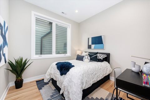 Tiny photo for 1636 W Wolfram Street, Chicago, IL 60657 (MLS # 12382037)