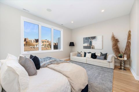 Tiny photo for 1636 W Wolfram Street, Chicago, IL 60657 (MLS # 12382037)