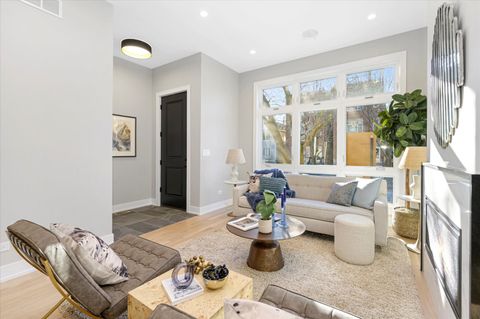 Tiny photo for 1636 W Wolfram Street, Chicago, IL 60657 (MLS # 12382037)