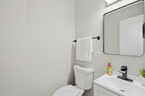 Tiny photo for 1104 W 87th Street #B, Chicago, IL 60620 (MLS # 12535006)