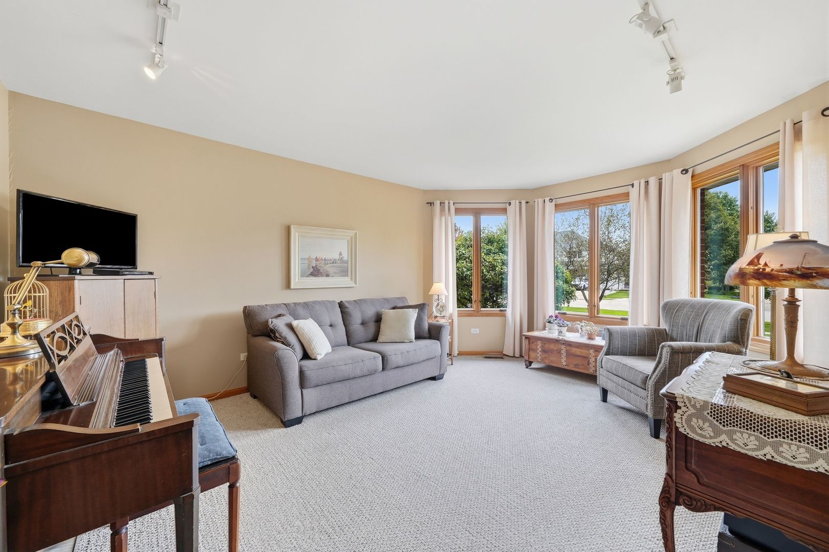 871 Laurel Bay