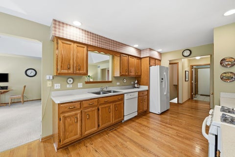 Tiny photo for 871 Laurel Bay, New Lenox, IL 60451 (MLS # 12729286)