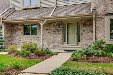 Tiny photo for 1130 New Trier Court, Wilmette, IL 60091 (MLS # 12759382)