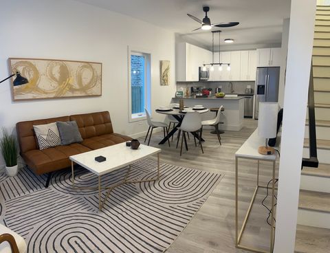 Tiny photo for 937 N Saint Louis Avenue, Chicago, IL 60651 (MLS # 12469292)