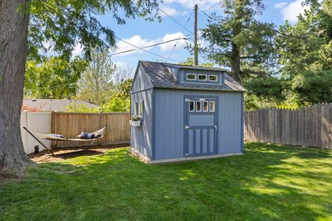 Tiny photo for 226 Woodstock Avenue, Glen Ellyn, IL 60137 (MLS # 12663637)