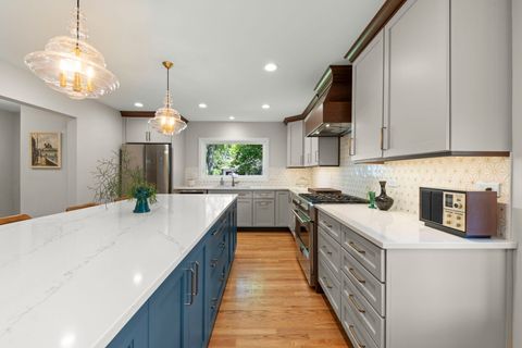 Tiny photo for 226 Woodstock Avenue, Glen Ellyn, IL 60137 (MLS # 12663637)