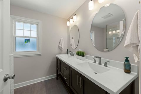Tiny photo for 226 Woodstock Avenue, Glen Ellyn, IL 60137 (MLS # 12663637)