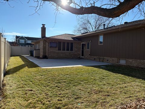 Tiny photo for 8320 Heather Lane, Tinley Park, IL 60477 (MLS # 12588313)