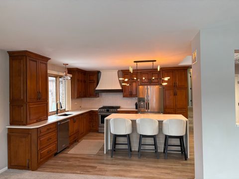 Tiny photo for 8320 Heather Lane, Tinley Park, IL 60477 (MLS # 12588313)