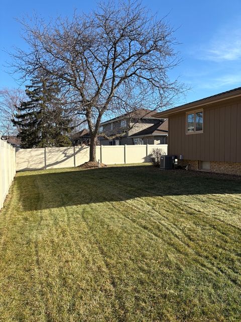 Tiny photo for 8320 Heather Lane, Tinley Park, IL 60477 (MLS # 12588313)