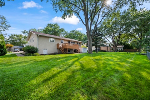 Tiny photo for 856 E Sayles Drive, Palatine, IL 60074 (MLS # 12720214)