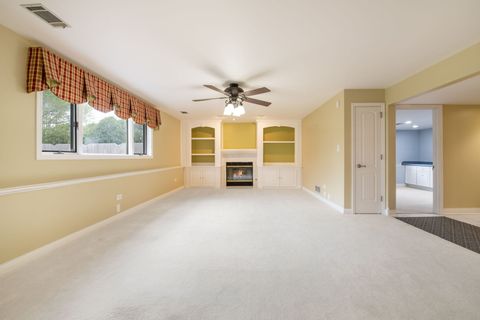 Tiny photo for 301 Greenfield Road, Shorewood, IL 60404 (MLS # 12628887)