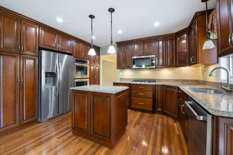 Tiny photo for 301 Greenfield Road, Shorewood, IL 60404 (MLS # 12628887)