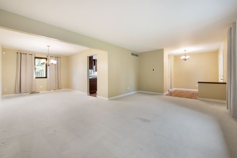 Tiny photo for 301 Greenfield Road, Shorewood, IL 60404 (MLS # 12628887)