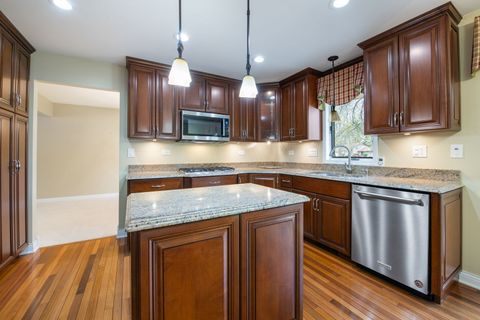 Tiny photo for 301 Greenfield Road, Shorewood, IL 60404 (MLS # 12628887)