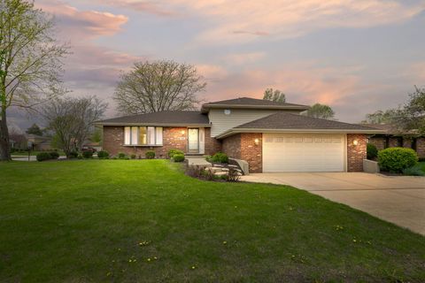 Photo of 301 Greenfield Road, Shorewood, IL 60404 (MLS # 12628887)