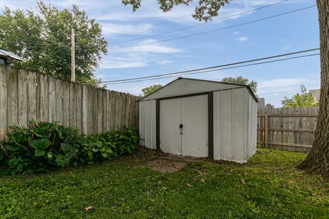 Tiny photo for 2704 Wood Dale Avenue, Davenport, IA 52804 (MLS # 12709598)